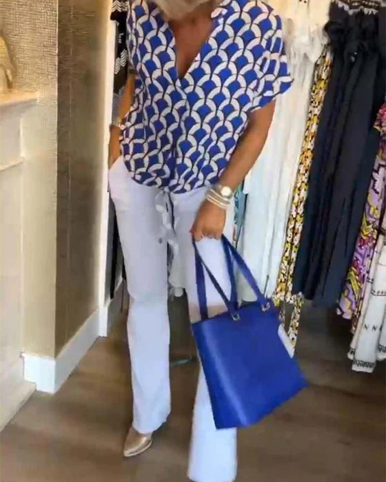 NOVA - CASUAL TOP MET PRINT EN V HALS
