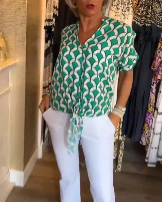NOVA - CASUAL TOP MET PRINT EN V HALS