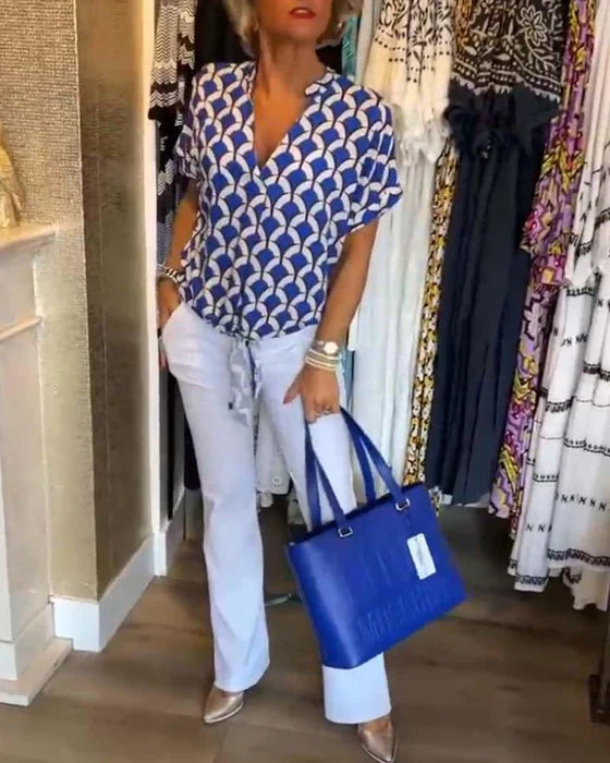 NOVA - CASUAL TOP MET PRINT EN V HALS