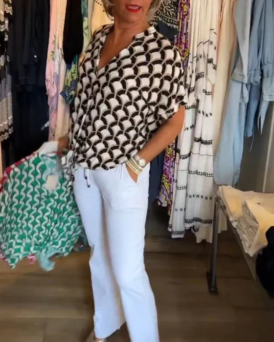 NOVA - CASUAL TOP MET PRINT EN V HALS